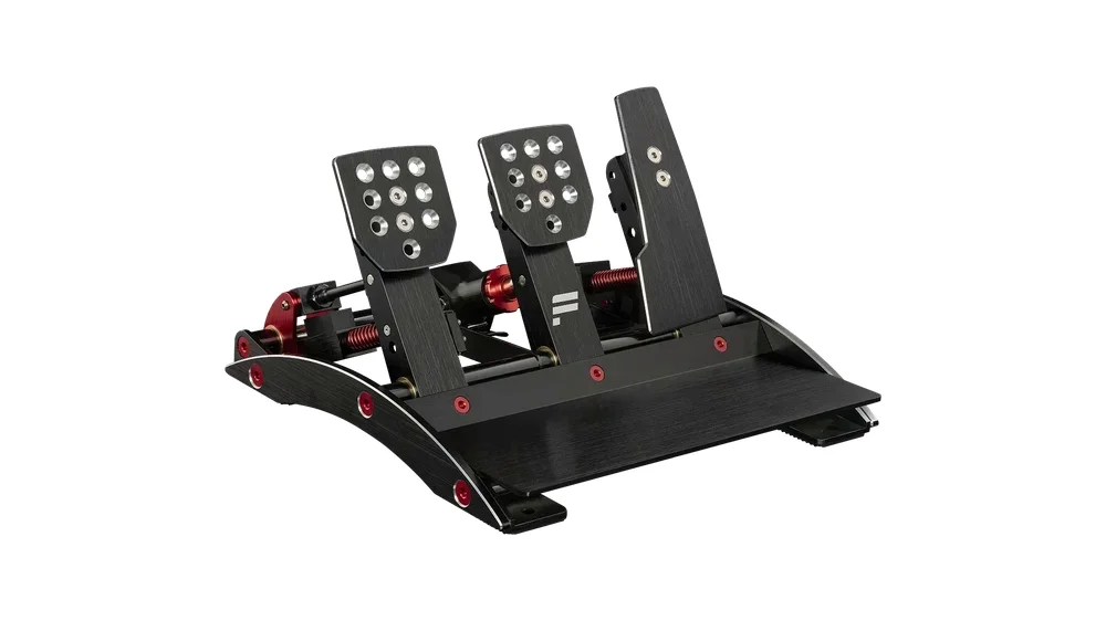 Visuel Fanatec. Toujours au catalogue, 329,95 € le 28 octobre 2026 : load cell de 90 kg au frein, capteurs à effet Hall à l'accélérateur et à l'embrayage.