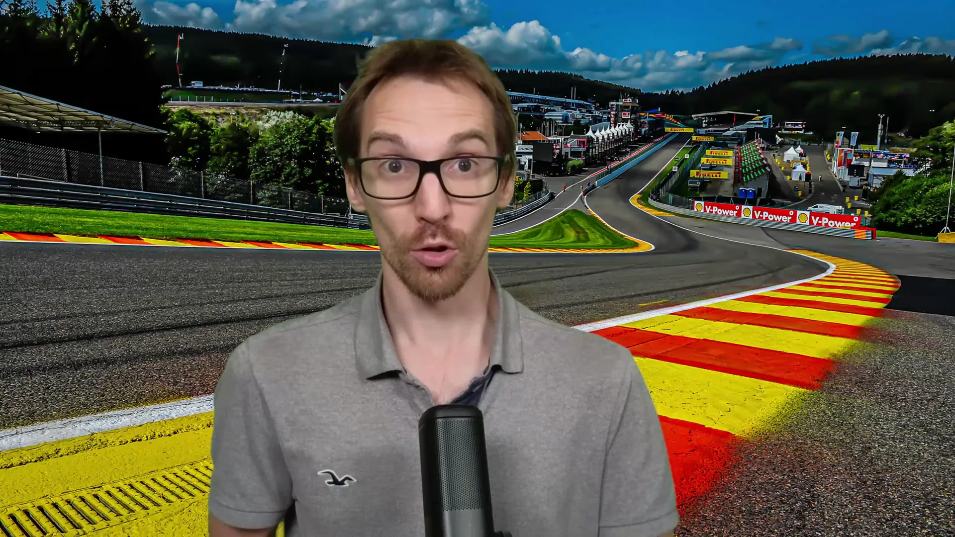 Deux ans de sim racing au moment de cette vidéo. Pas un expert, mais assez d'erreurs derrière moi pour vous en épargner quelques-unes.