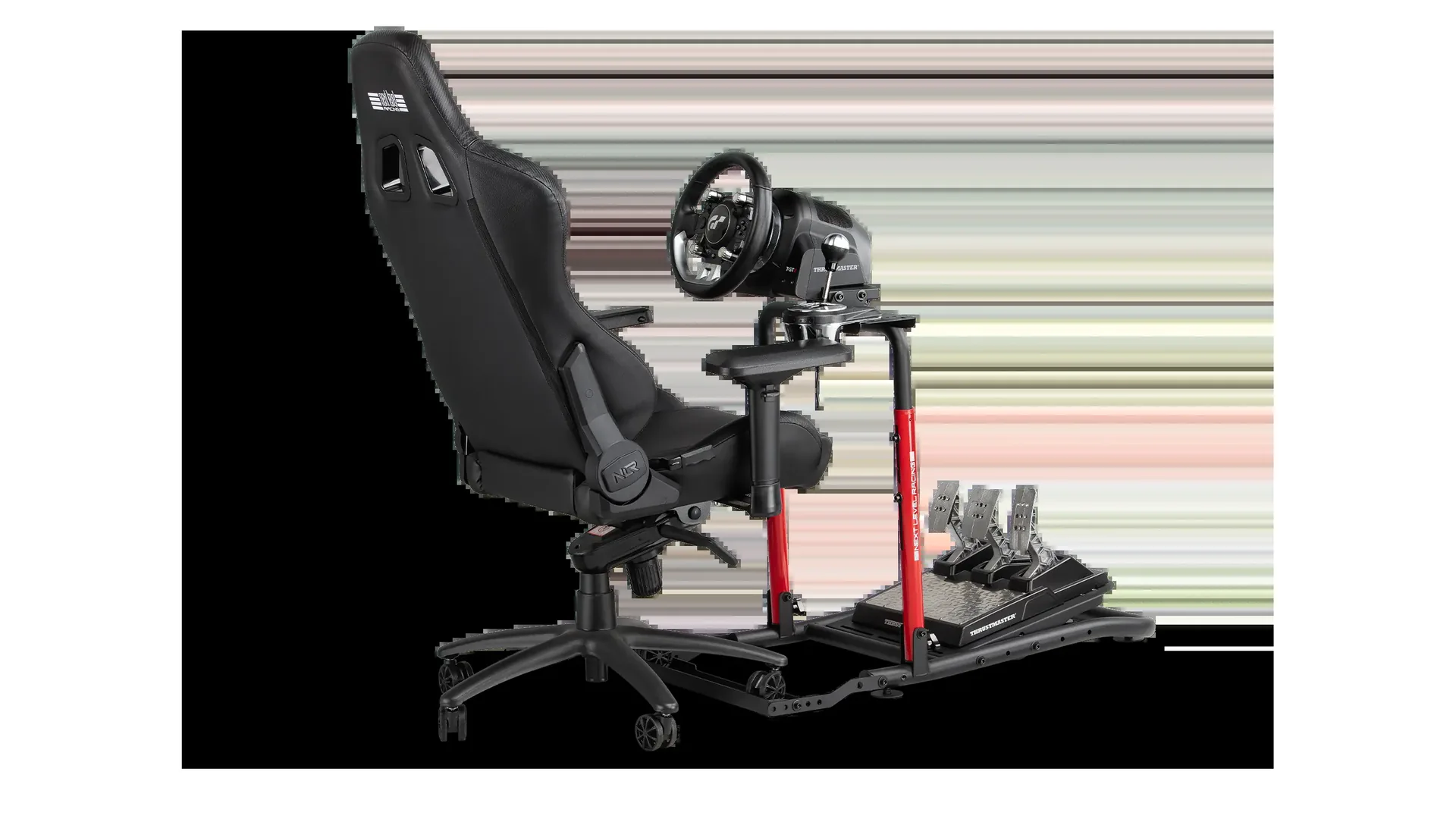 Pas de pièce dédiée ? Un support de volant et votre chaise de bureau suffisent pour commencer. Celui-ci tient sur 73 × 57 cm d'après la marque. Visuel Next Level Racing.