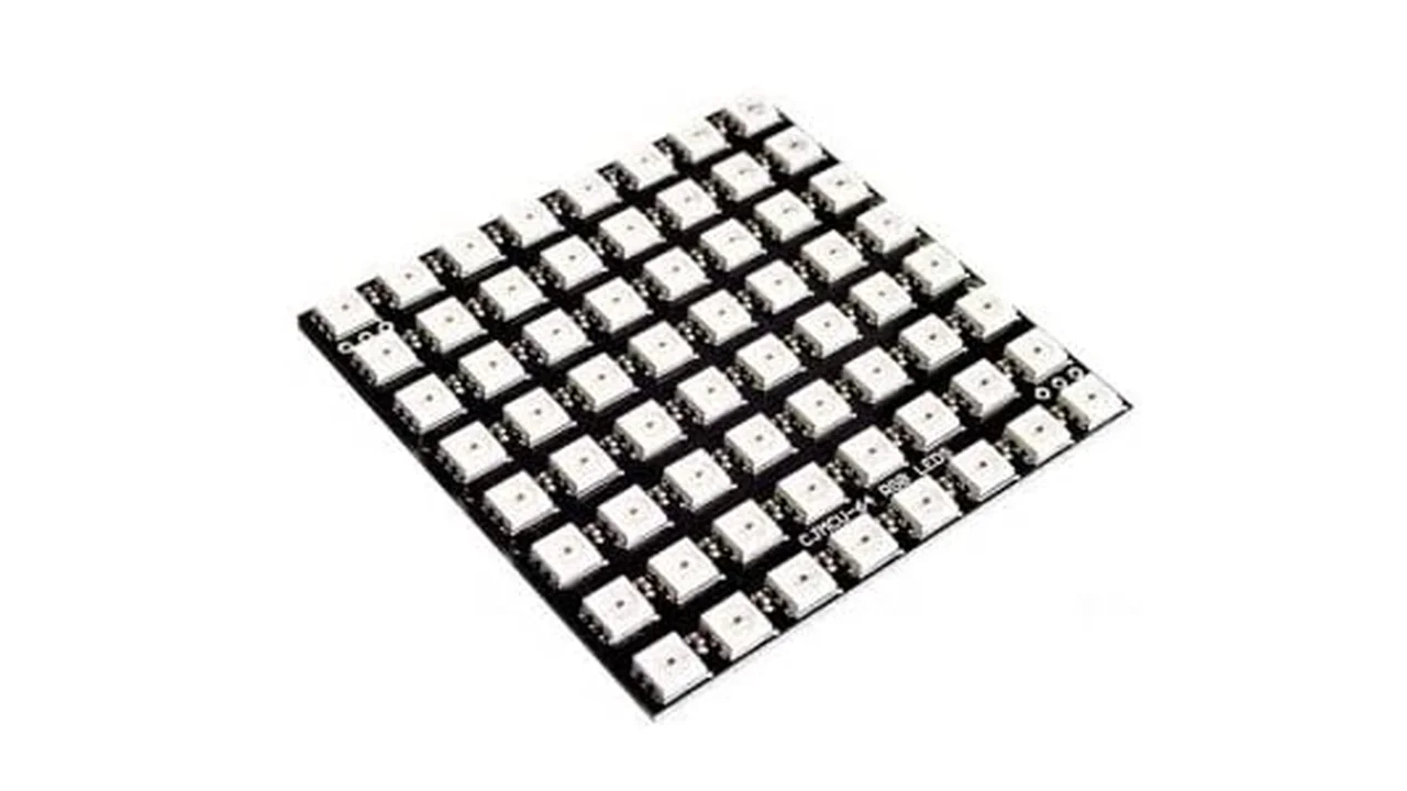 La pièce maîtresse, nue : une matrice WS2812B de 64 LED, celle que le wiki de SimHub branche sur la broche D6 d'un Arduino. Visuel SimHub.