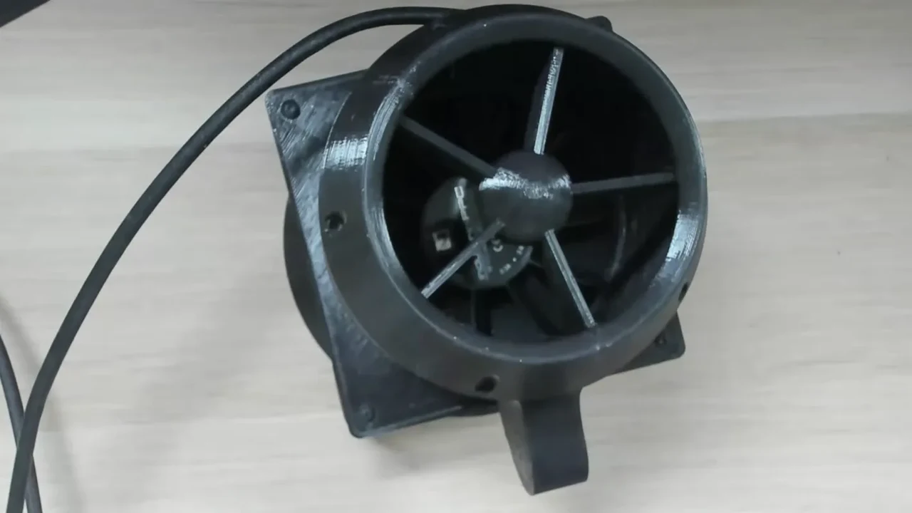 Wind simulator DIY pour le sim racing : le construire pour moins de 100 € avec un Arduino et SimHub