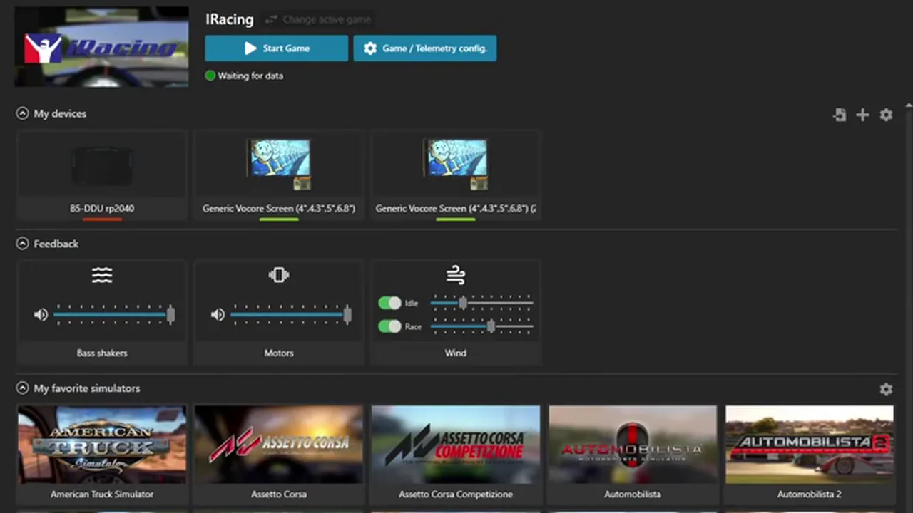 Tout ce que SimHub pilote chez moi tient sur ce premier écran : trois écrans, les vibreurs, les réacteurs et le vent, puis tous les jeux.