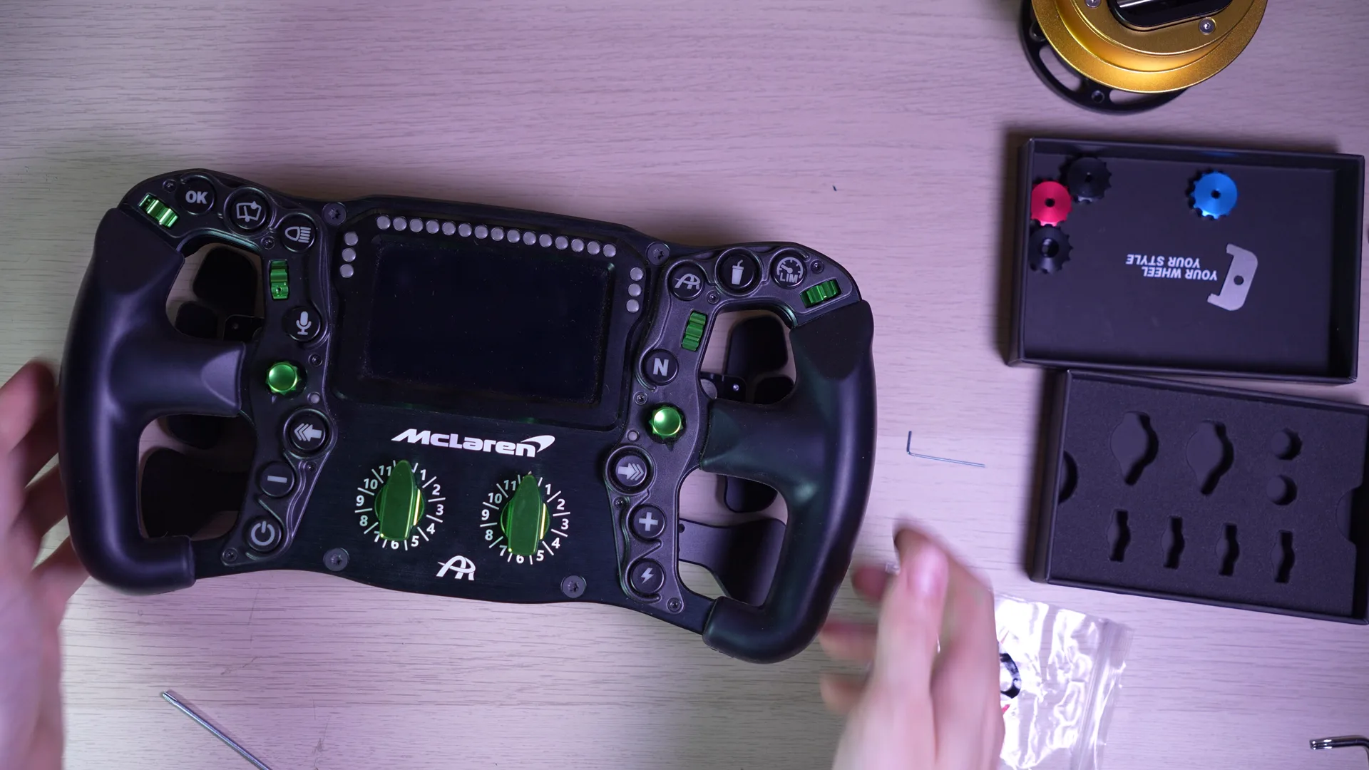 Le volant remonté avec ses rotatifs Maniti Green