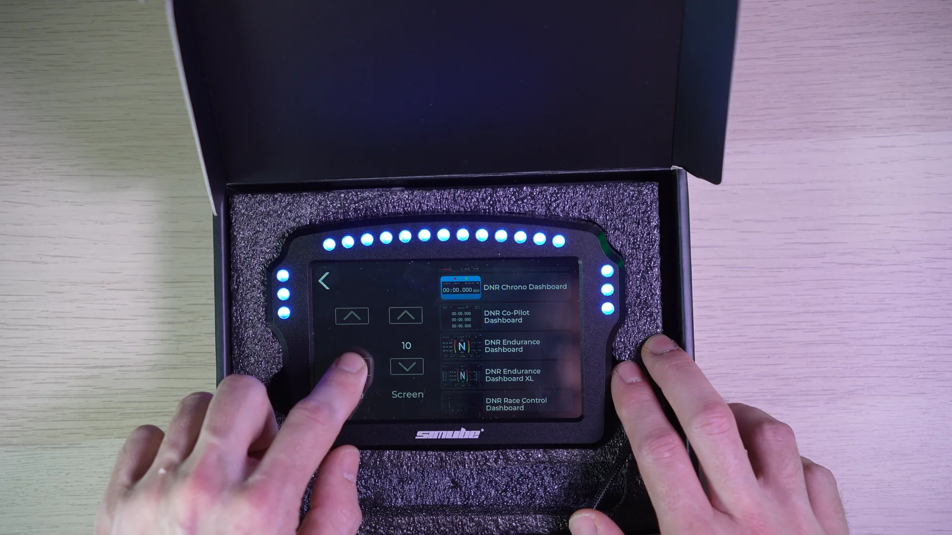 Réglage de la luminosité des LED depuis l'écran du DDU500