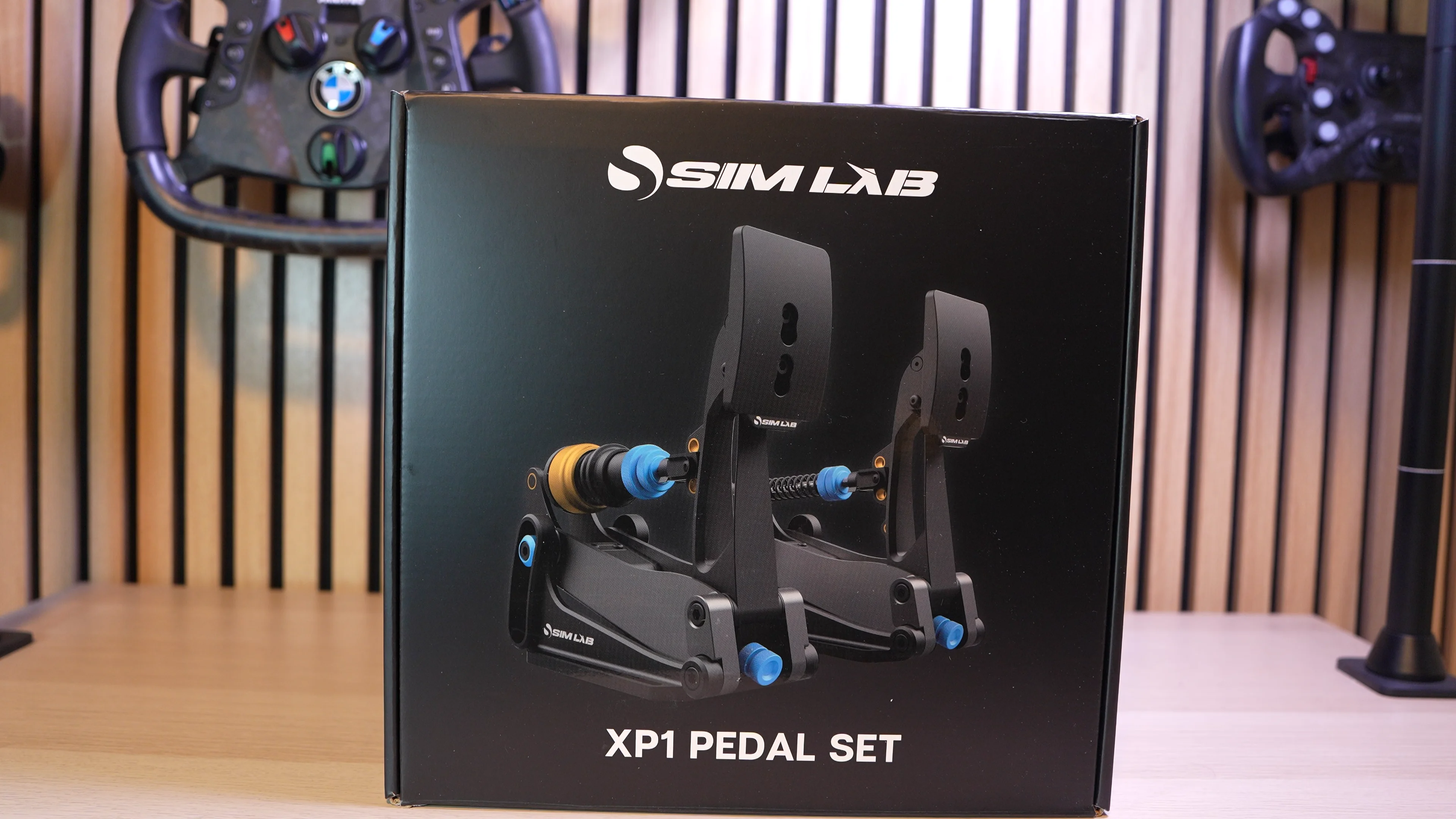 La boîte du SimLab XP1 Pedal Set